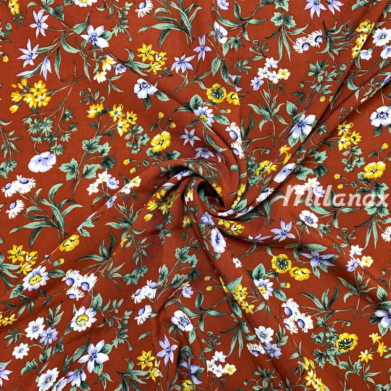 Tkanina wiskozowa polne kwiaty na kasztanowym tle