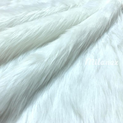 futro długi gęsty włos lis biały